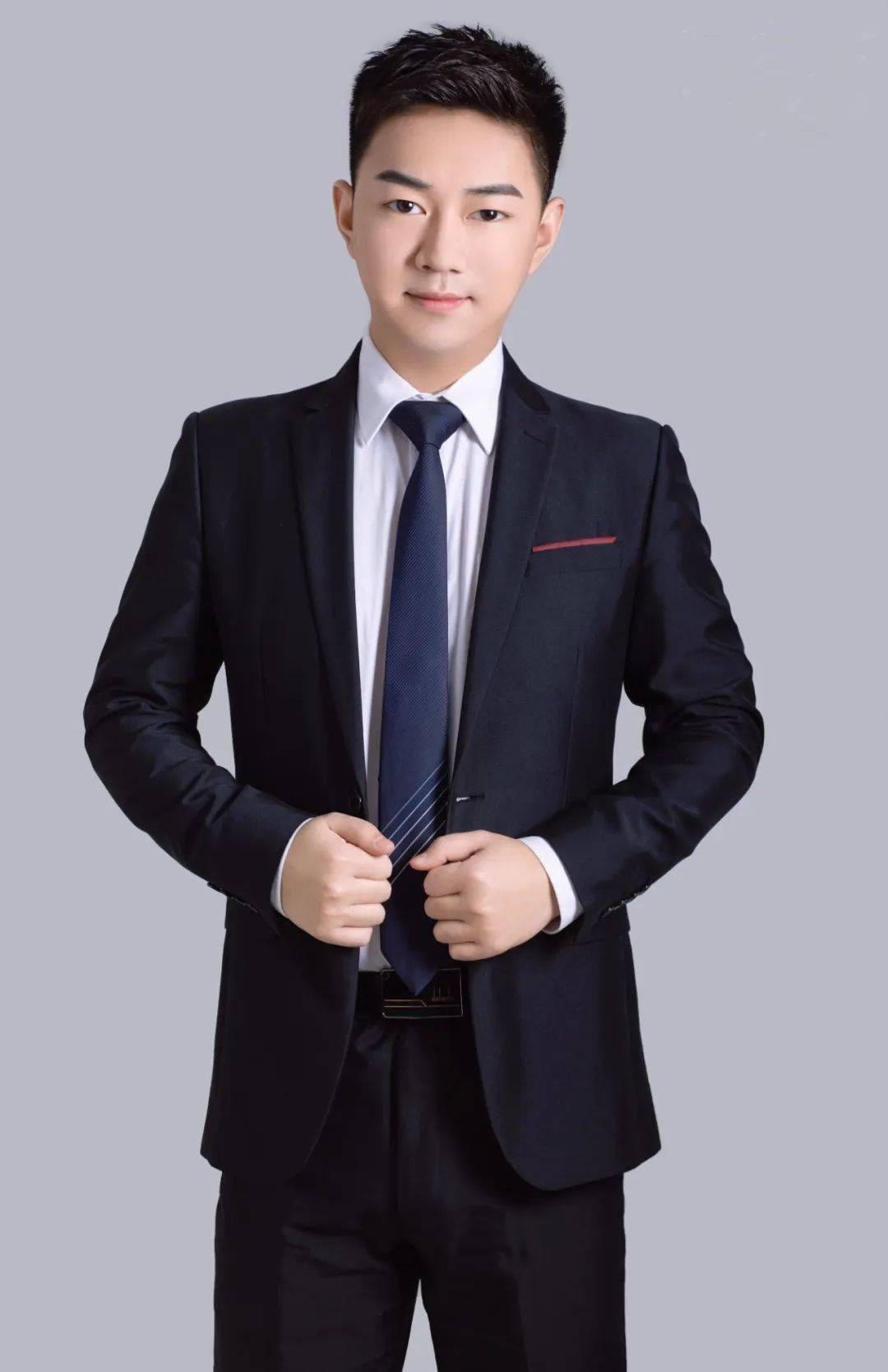 何桂君 联合创始人 & 首席运营官